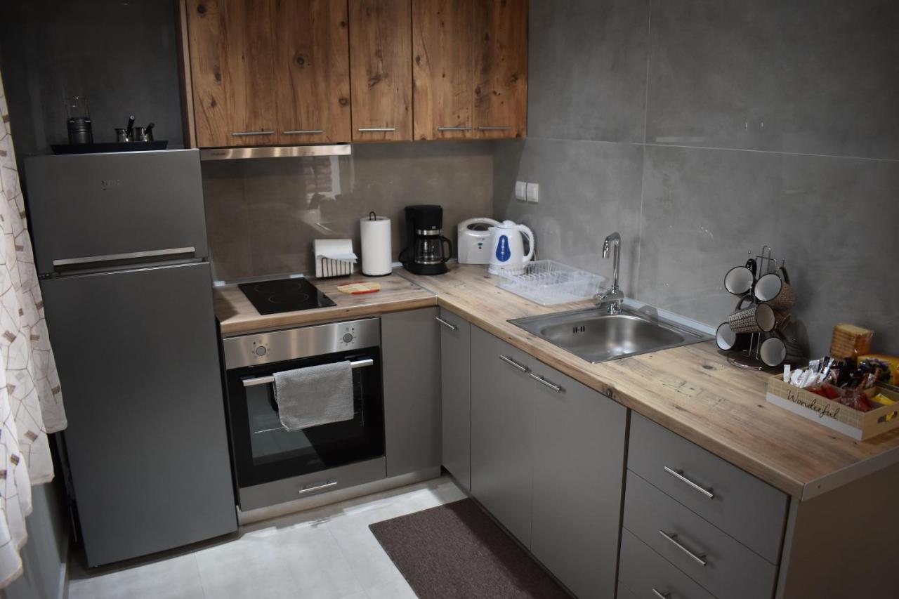 Virgin Rocks Apartment 2 كالامباكا المظهر الخارجي الصورة
