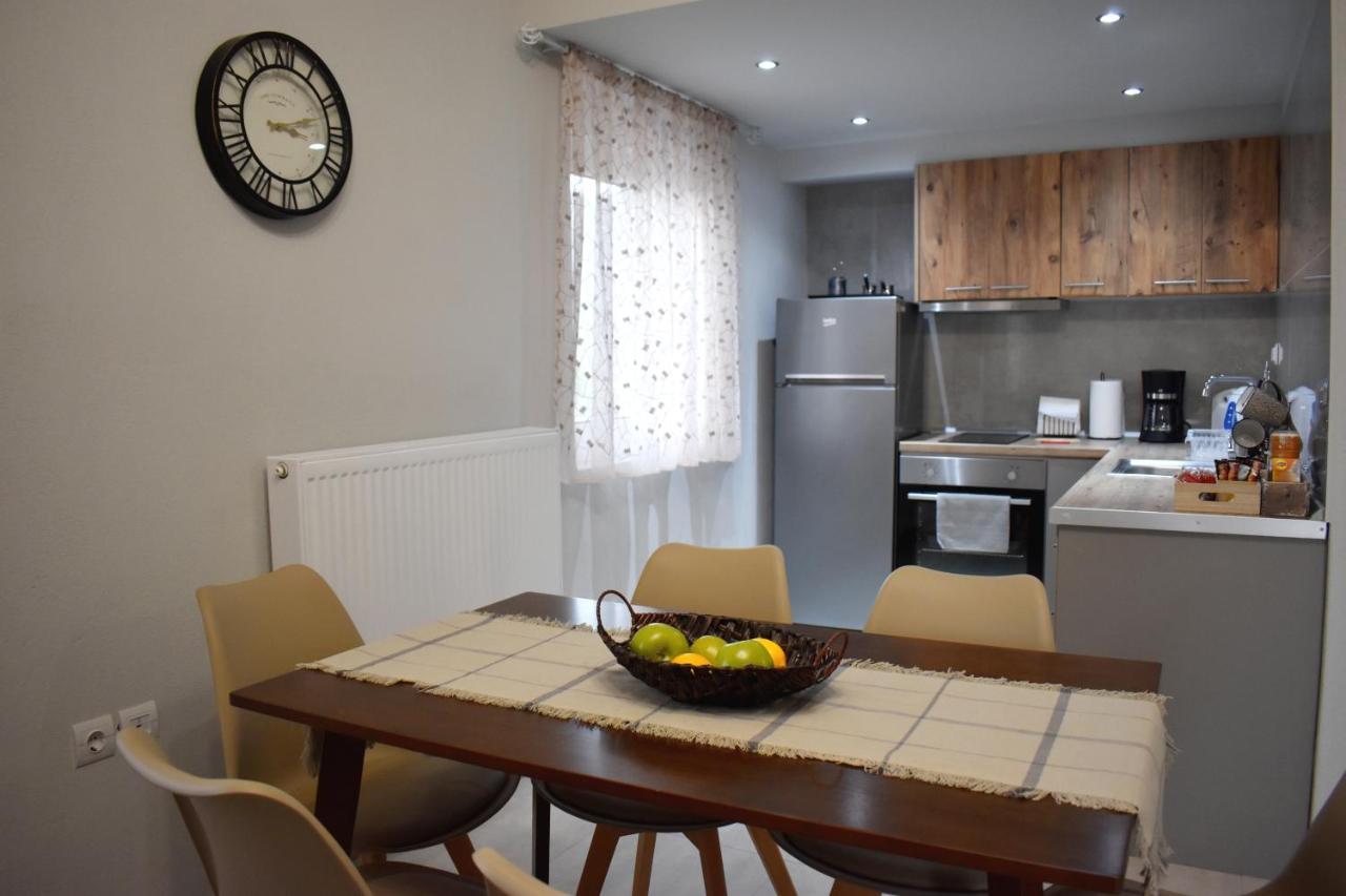 Virgin Rocks Apartment 2 كالامباكا المظهر الخارجي الصورة